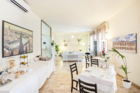 Отель B&B Happiness - City Center  Верона